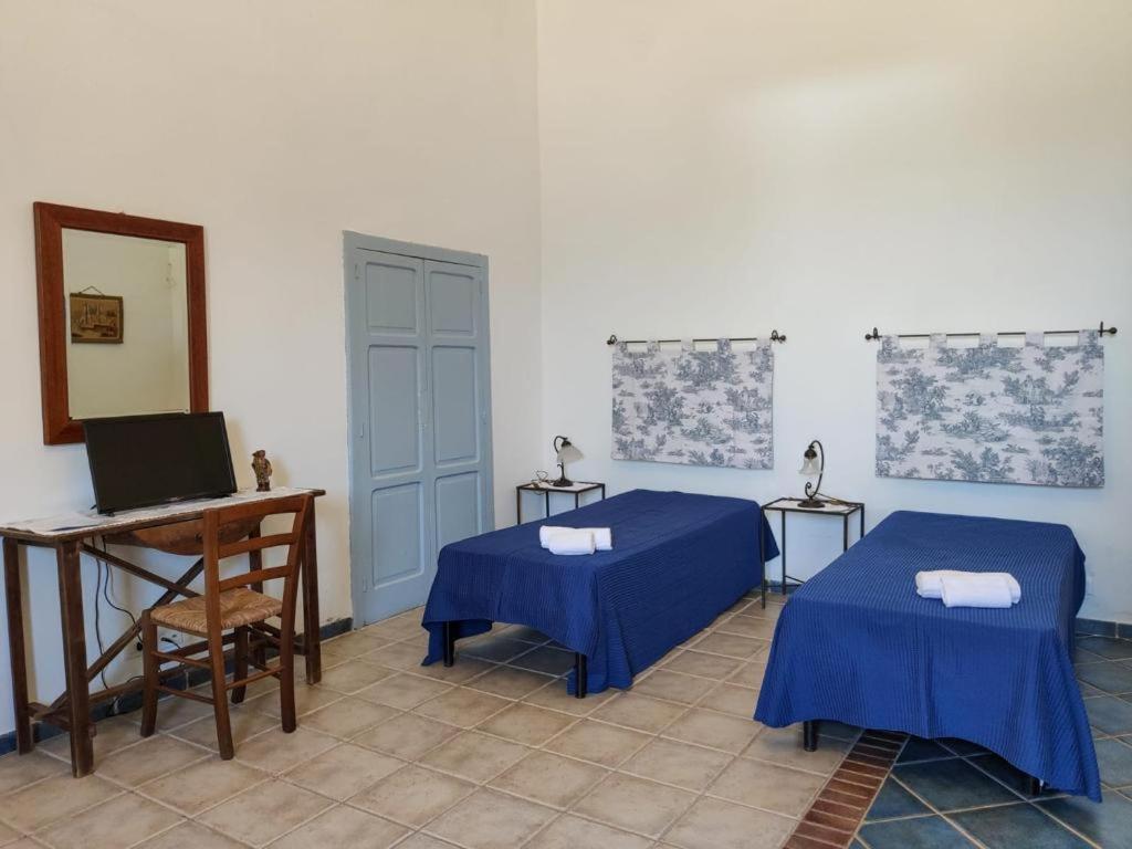 B&B Casa Cavarra Portopalo Di Capo Passero ภายนอก รูปภาพ