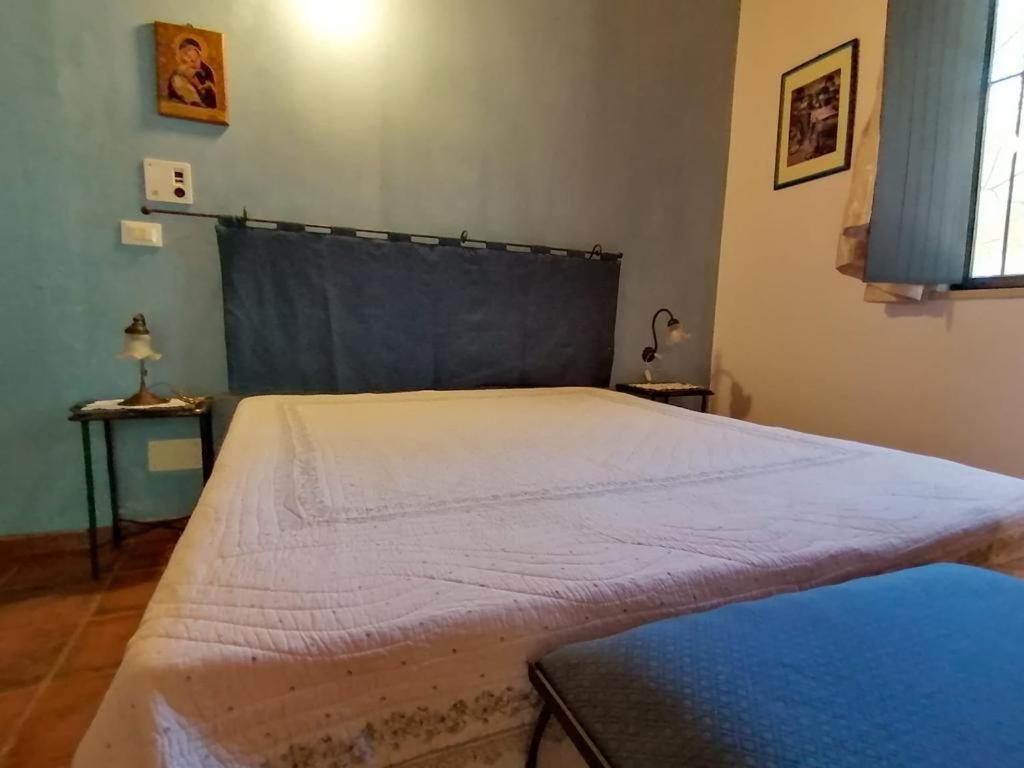 B&B Casa Cavarra Portopalo Di Capo Passero ภายนอก รูปภาพ
