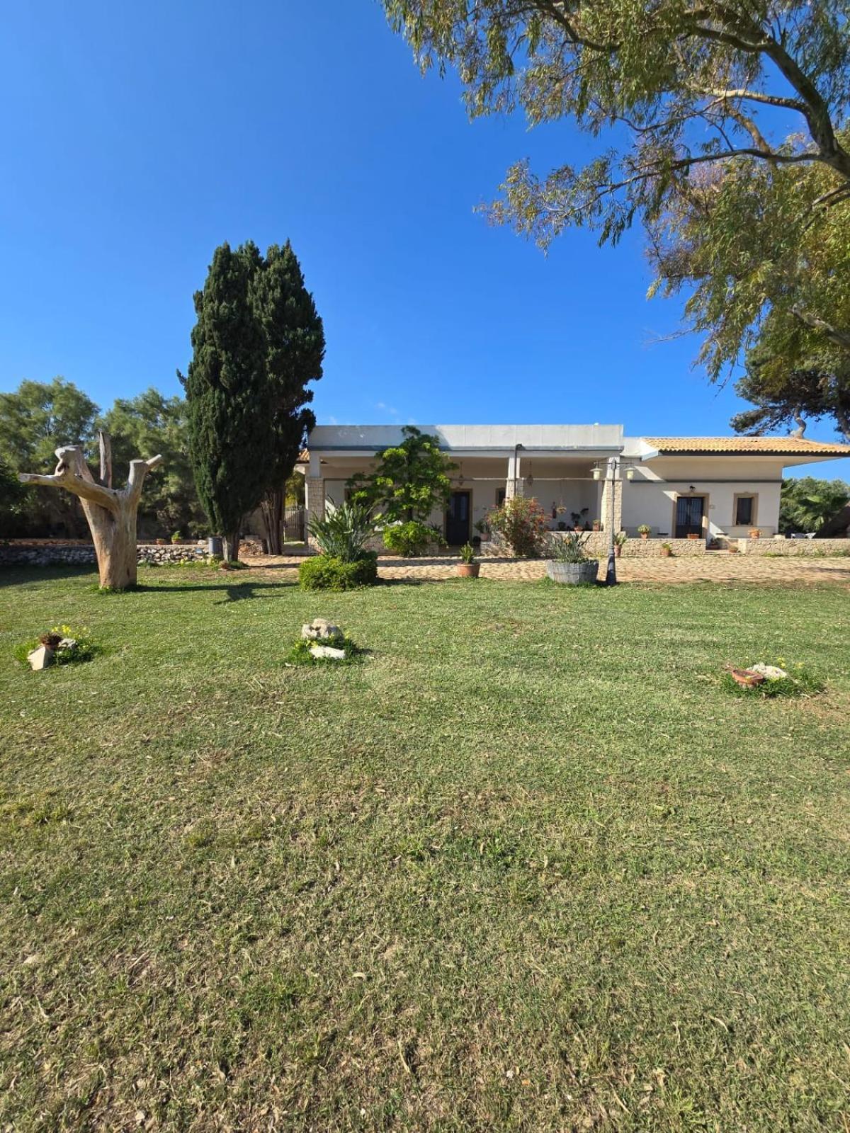 B&B Casa Cavarra Portopalo Di Capo Passero ภายนอก รูปภาพ