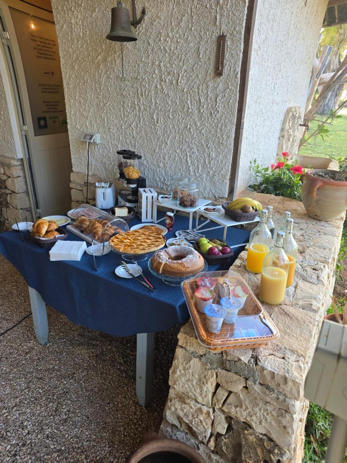 B&B Casa Cavarra Portopalo Di Capo Passero ภายนอก รูปภาพ