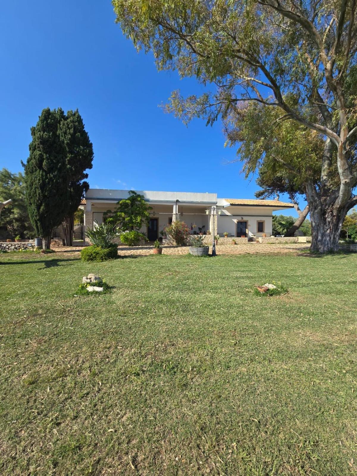B&B Casa Cavarra Portopalo Di Capo Passero ภายนอก รูปภาพ