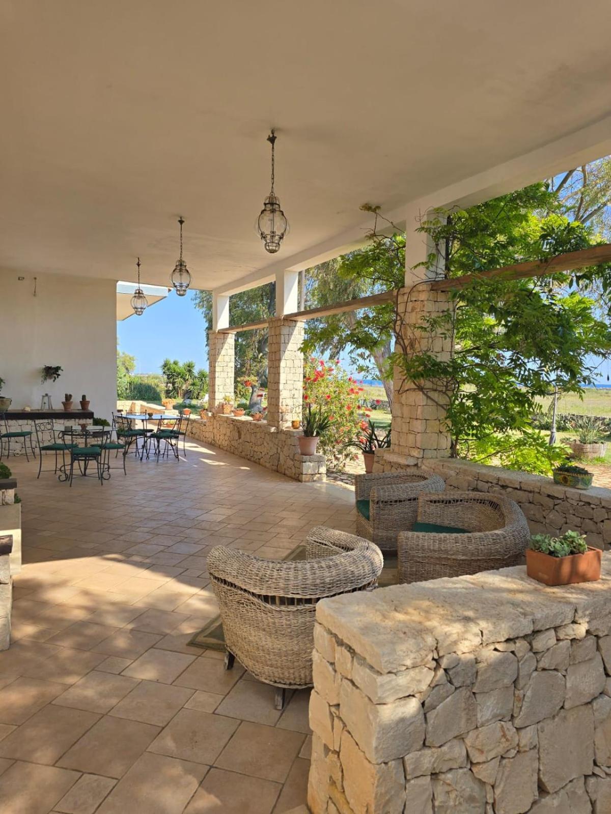 B&B Casa Cavarra Portopalo Di Capo Passero ภายนอก รูปภาพ