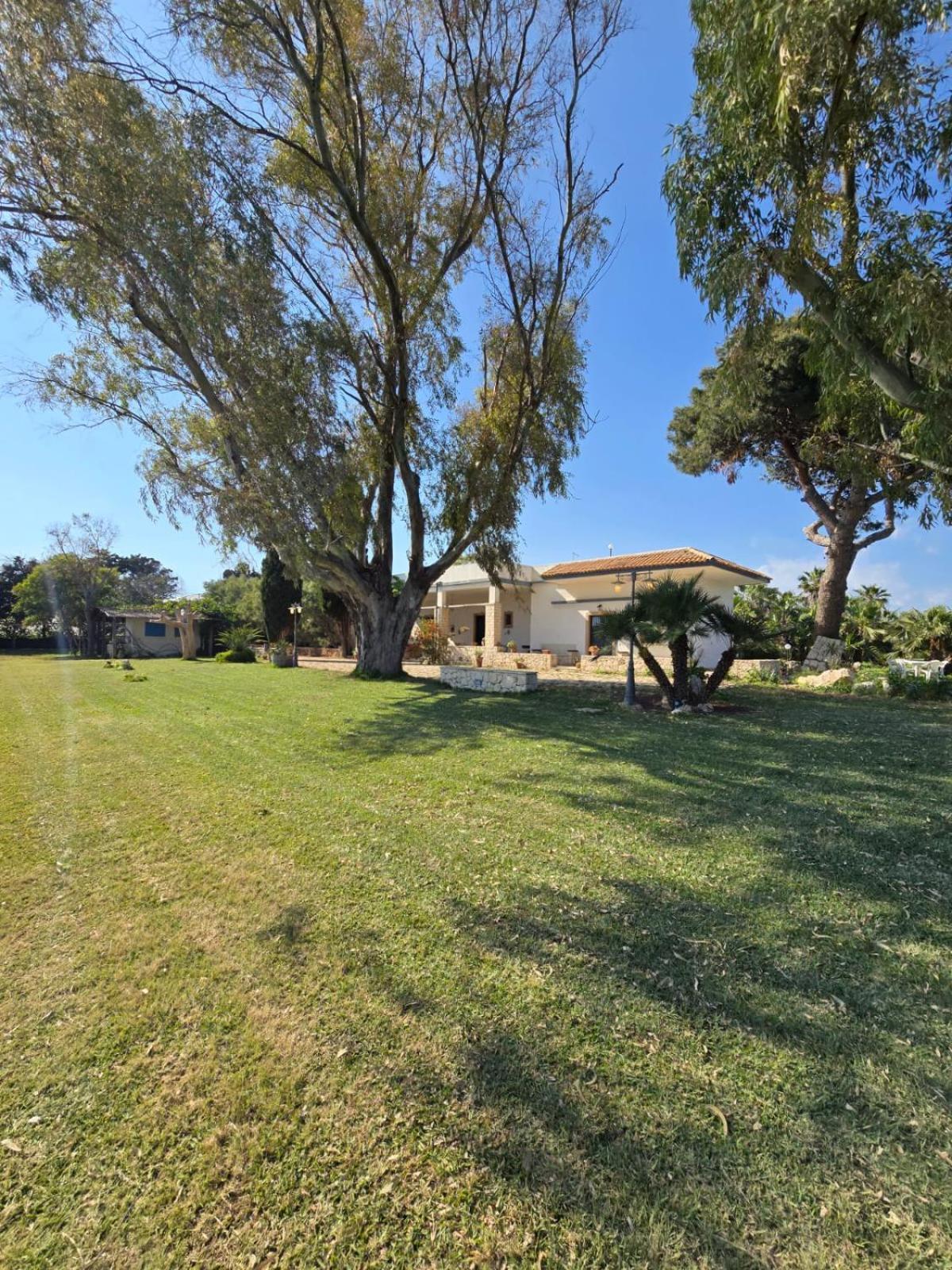 B&B Casa Cavarra Portopalo Di Capo Passero ภายนอก รูปภาพ