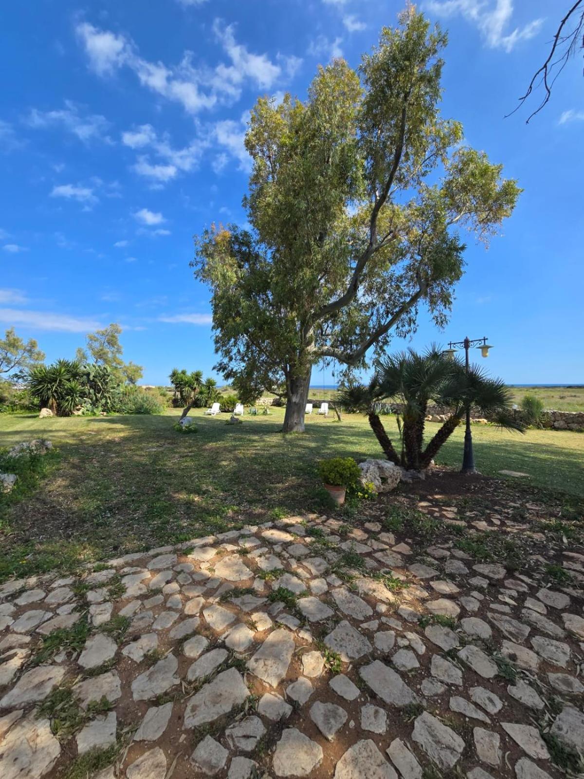 B&B Casa Cavarra Portopalo Di Capo Passero ภายนอก รูปภาพ